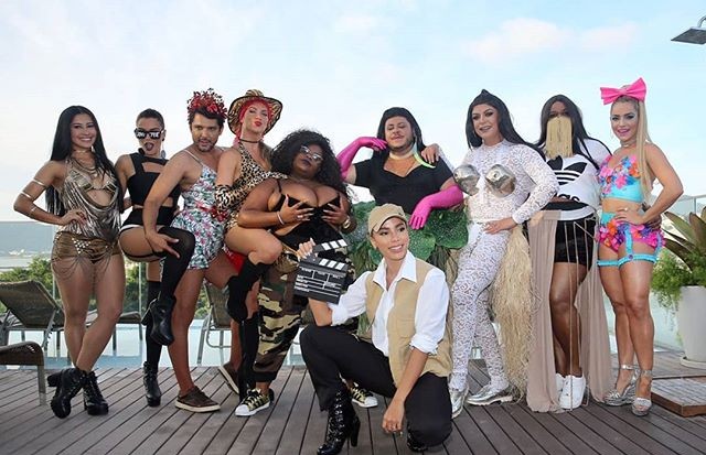 Anitta comanda o Bloco das Poderosas, que conta com famosas como Gio Ewbank, Jojo Todinho e Gi Lancellotti (Foto: Reprodução/Instagram)