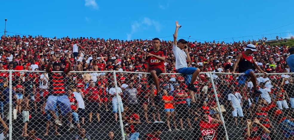 Vitória x ABC; Barradão; torcida vitoria — Foto: Tiago Reis