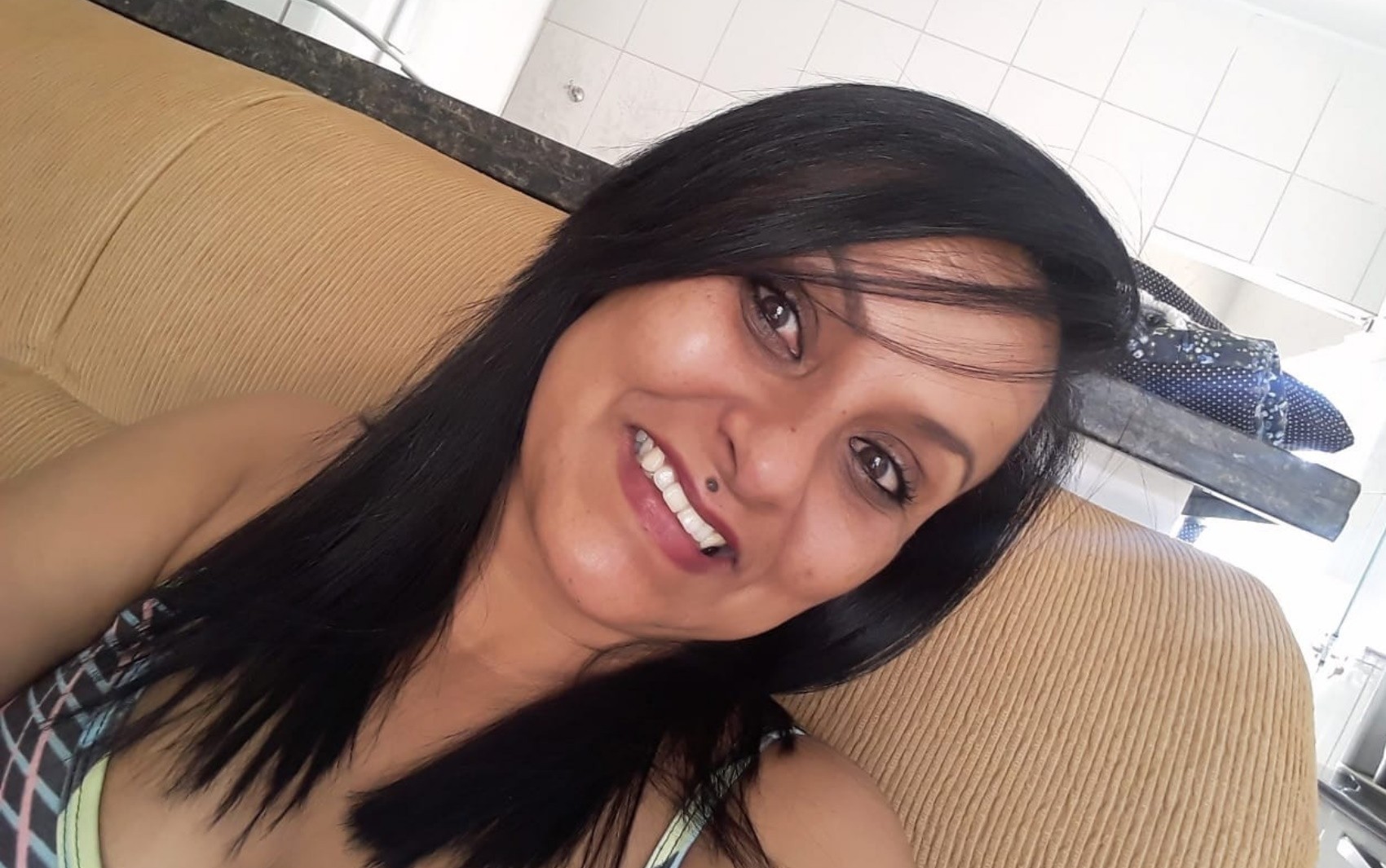 Mulher viraliza na web ao mandar áudio desesperada para o marido após pegar ônibus errado, em Goiânia