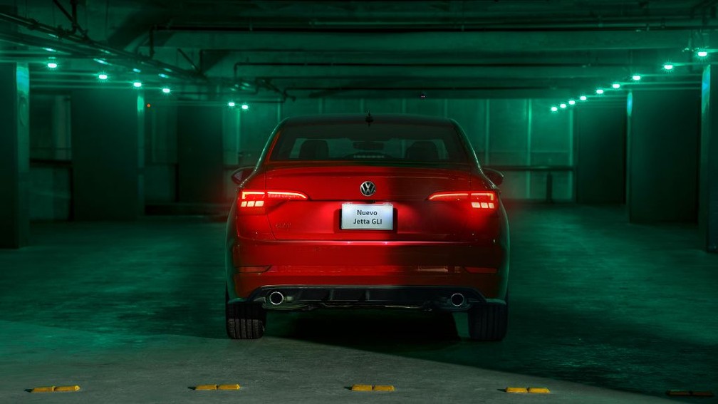 Volkswagen Jetta GLI â€” Foto: DivulgaÃ§Ã£o/Volkswagen