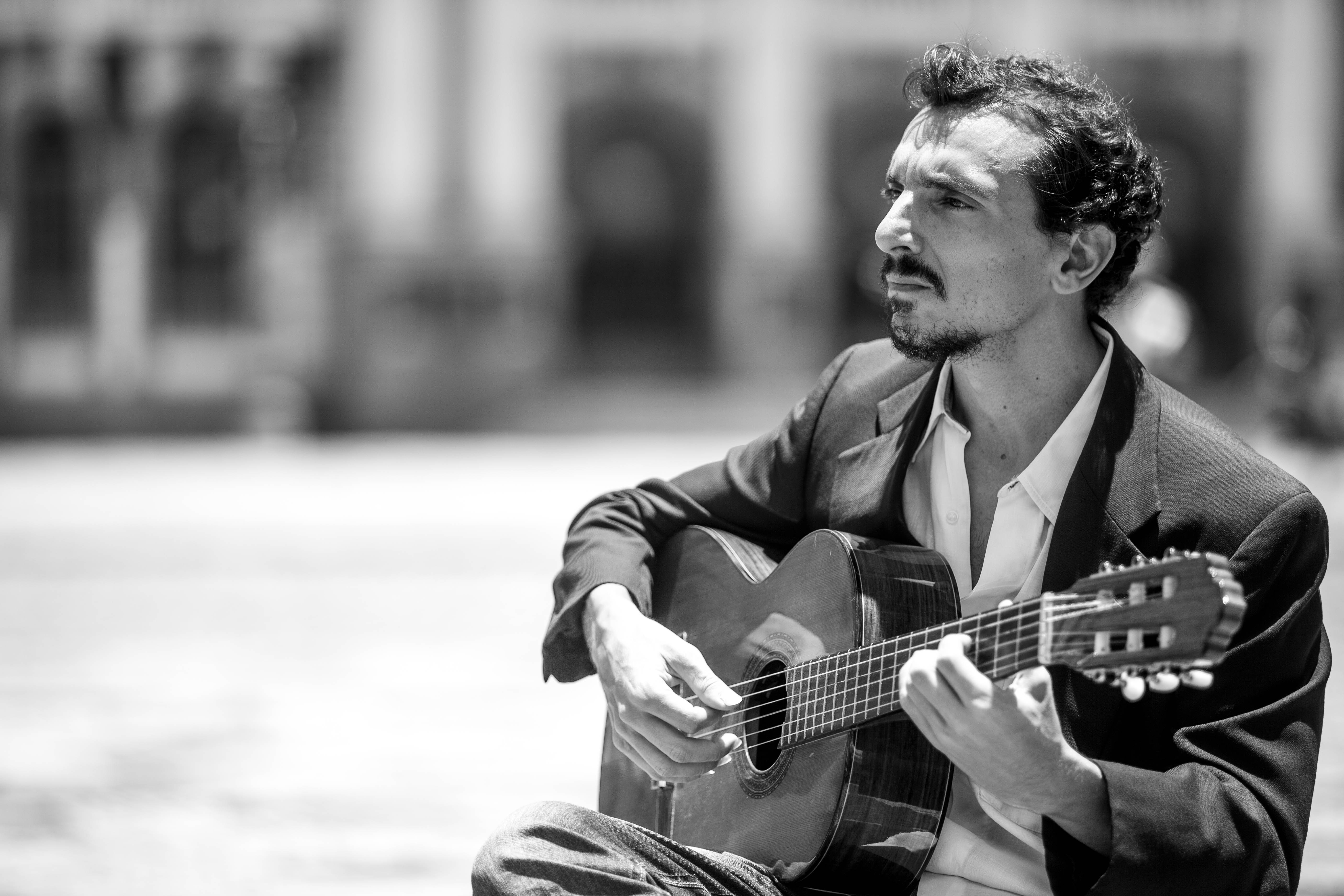 Violonista Iuri Bittar realça afinidades  entre Ernesto Nazareth e Radamés Gnattali no álbum 'Alma brasileira'