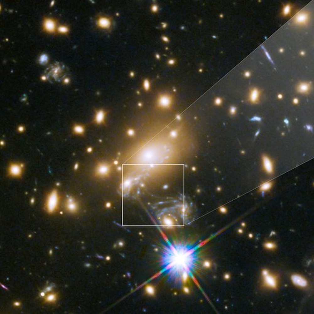 Ícaro foi observada a 9 bilhões de anos-luz da Terra (Foto: NASA/ESA/P. Kelly)