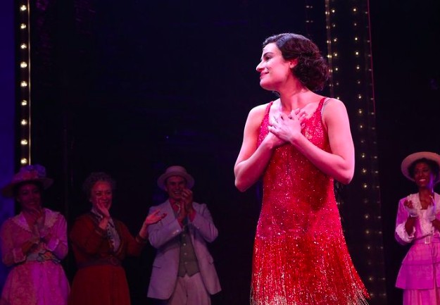 Lea Michele em musical da Broadway (Foto: Reprodução/Instagram)