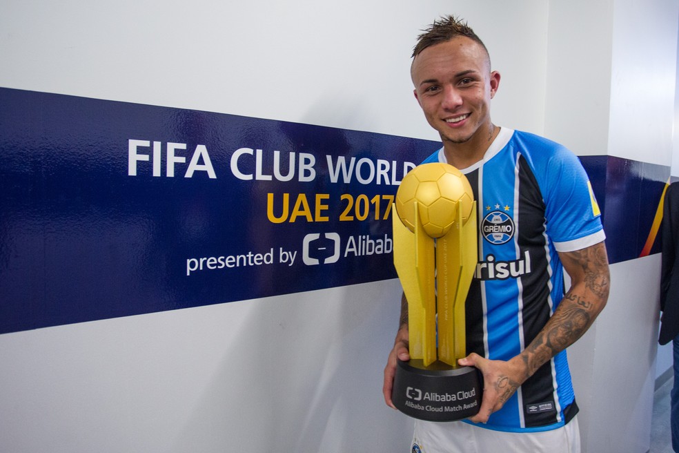 Everton foi eleito melhor do jogo contra o Pachuca â€” Foto: Lucas Uebel/GrÃªmio