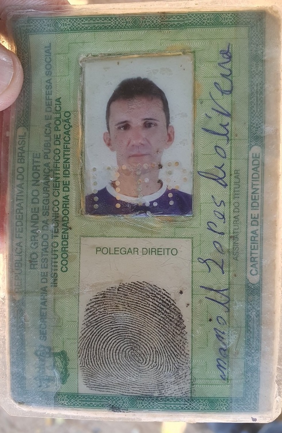 Homem &eacute; morto com pedrada na cabe&ccedil;a em Mossor&oacute; &mdash; Foto: Marcelino Neto