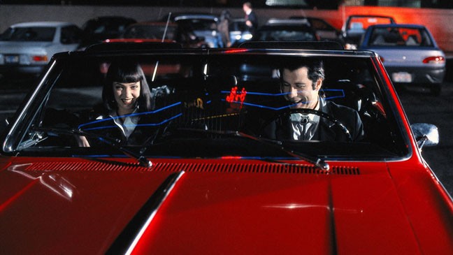 Uma Thurman e John Travolta em cena dos bastidores de 'Pulp Fiction' (Foto: Reprodução)