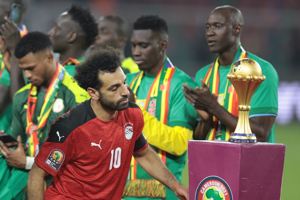 Salah na cerim�nia de premia��o � Foto: AFP
