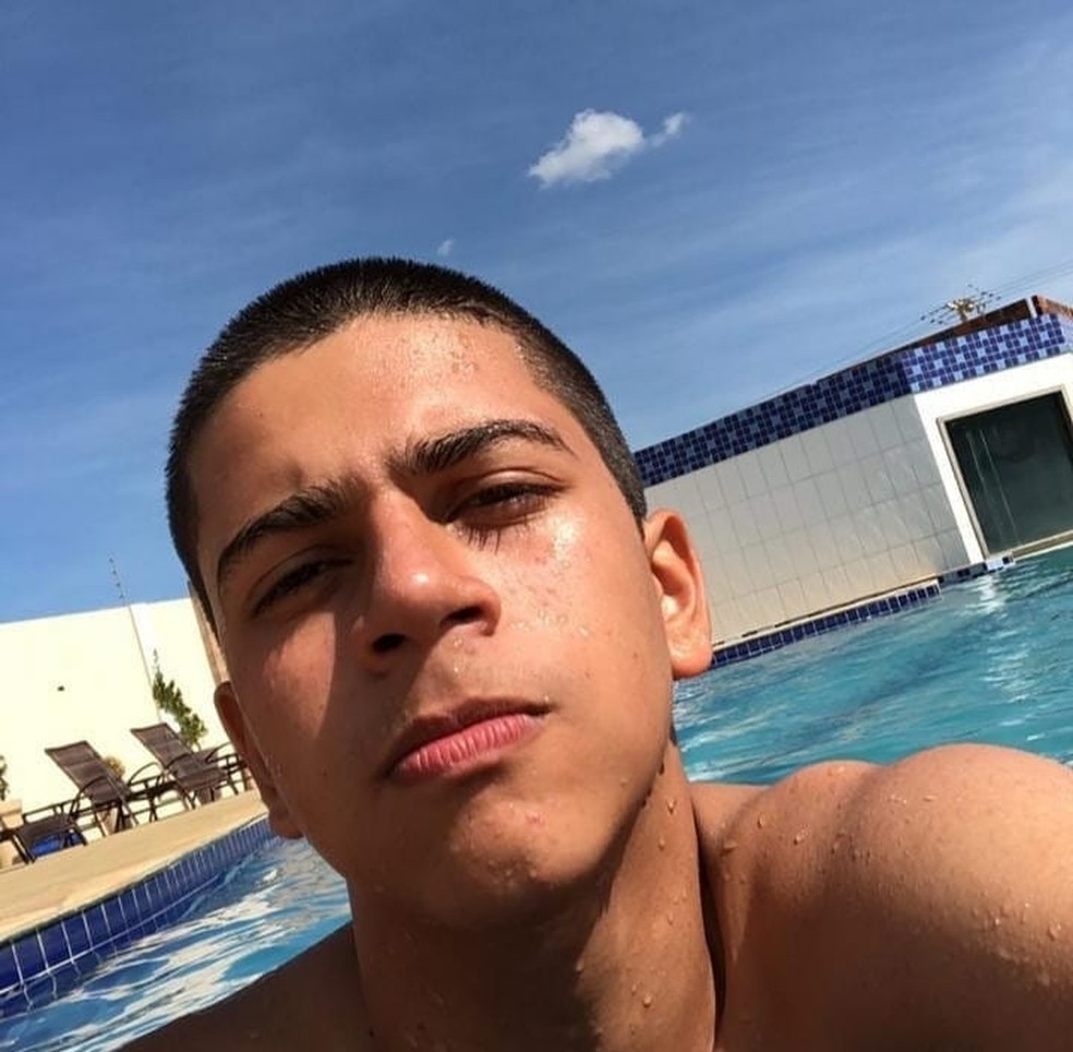 Erick Rangel tem 17 anos, é estudante de escola pública e mora na Bahia — Foto: Arquivo pessoal