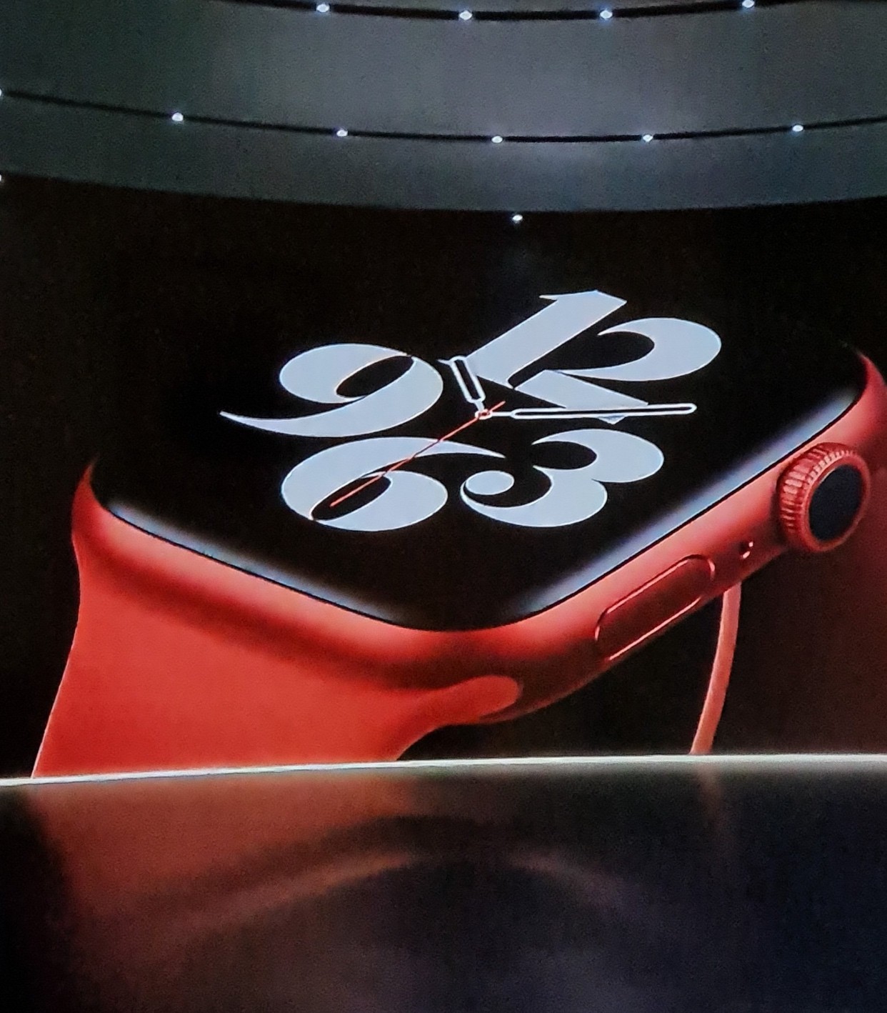 O Apple Watch (RED) (Foto: Divulgação)