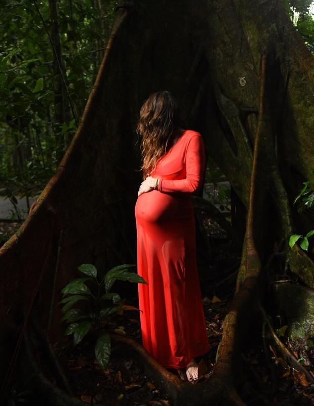 Luiza Machado Peixoto grávida de Maria Isabel, sua filha com Marcelo D2 (Foto: Bel Gandolfo)