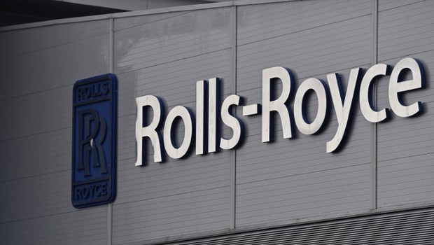Logo da Rolls-Royce visto em prédio da companhia em Bristol, Reino Unido (Foto: Toby Melville/Reuters)