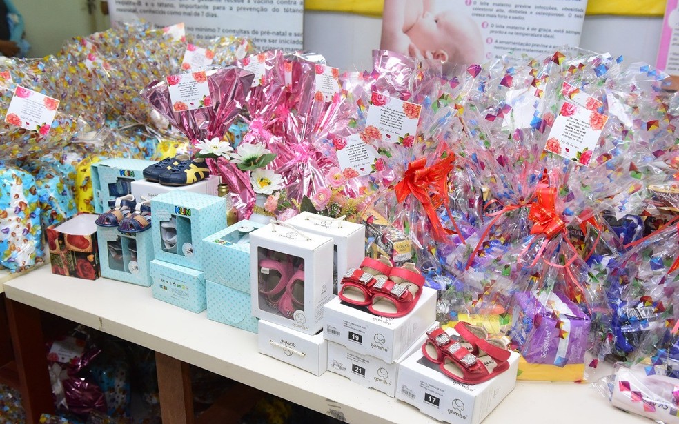 Voluntárias entregaram cerca de 150 kits na Urap Maria Barroso, nesta terça-feira (14) — Foto: Assis Lima/Arquivo pessoal