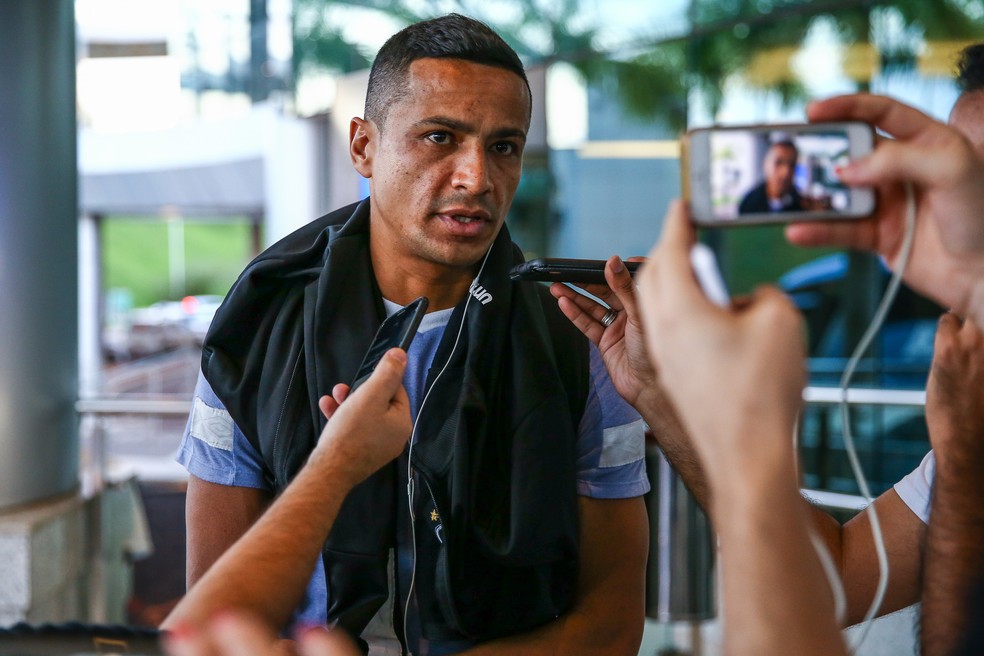 Cícero será o substituto de Luan contra o Bahia (Foto: Lucas Uebel/Grêmio/Divulgação)