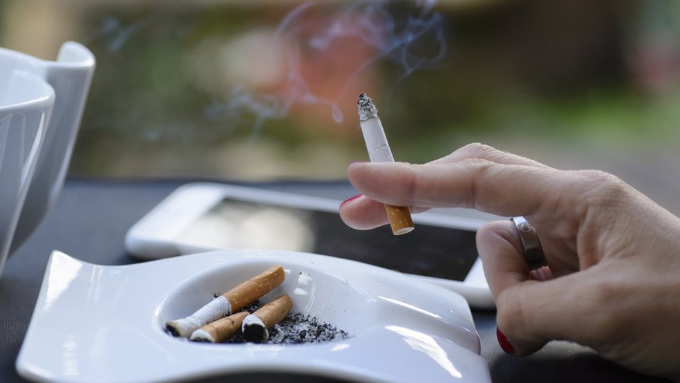 2-o-custo-das-mortes-por-tabagismo-no-brasil-foi-estimado-em-us-402-milhoes-por-ano.jpg?width=600