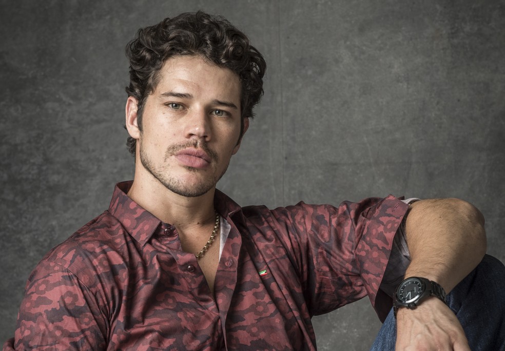 José Loreto é Eurico Júnior em 'O Sétimo Guardião' — Foto: Estevam Avellar
