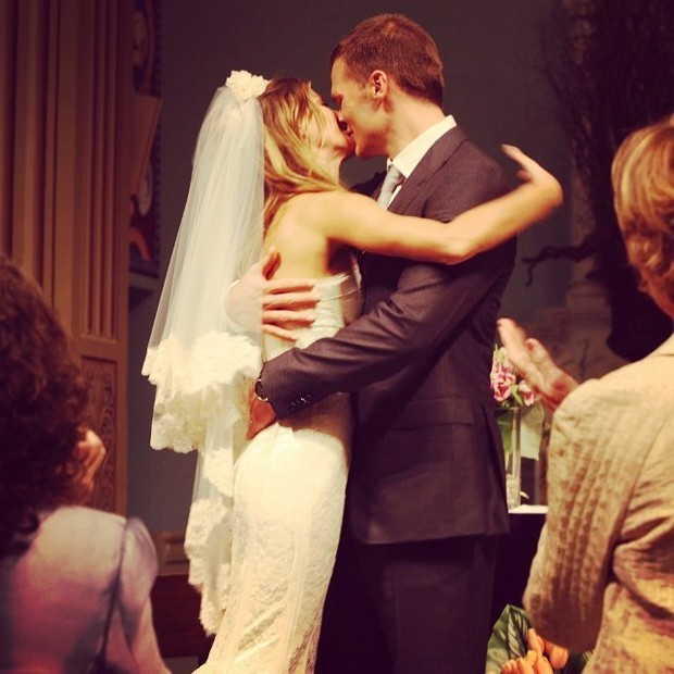 Foto postada por Tom Brady de seu casamento com Gisele (Foto: Reprodução)