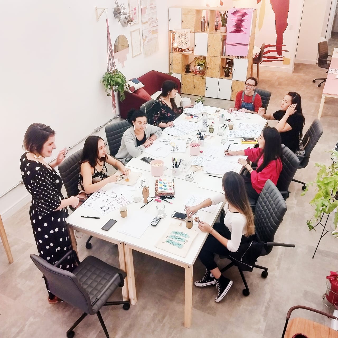 Coworking estimula troca de conhecimento entre mulheres (Foto: Divulgação)