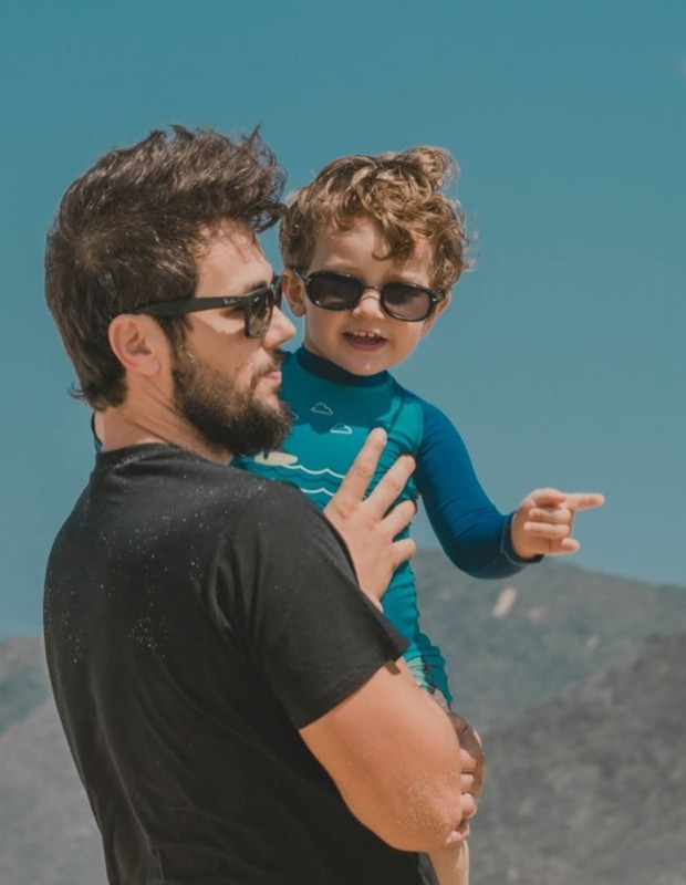 Bruno Ferrari com o filho, Antônio (Foto: Reprodução/Instagram)
