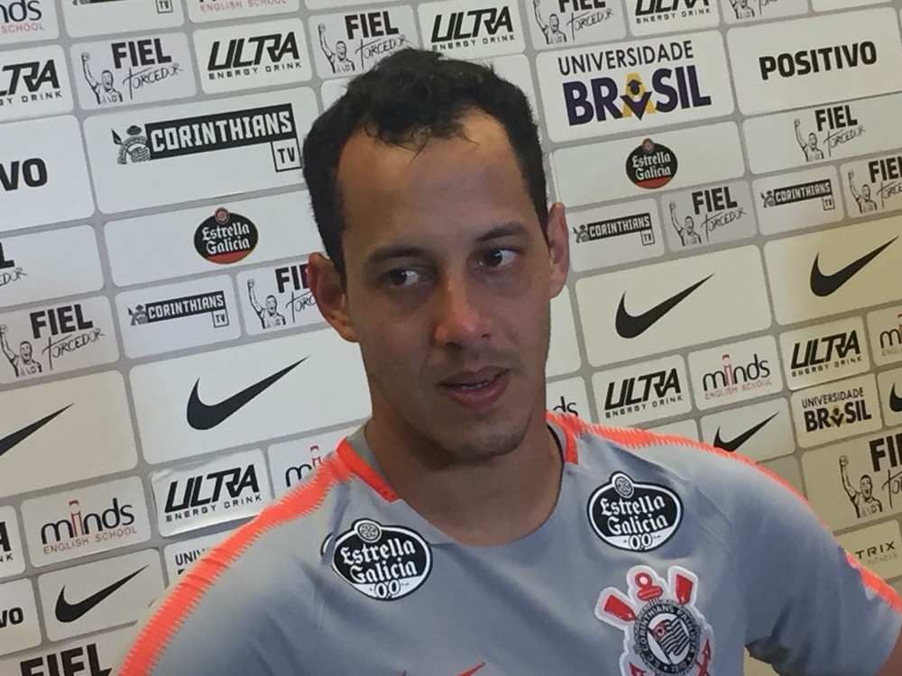 Rodriguinho aprova volta de Ralf ao Corinthians: 'É bravo, tem que sair mordendo todo mundo'