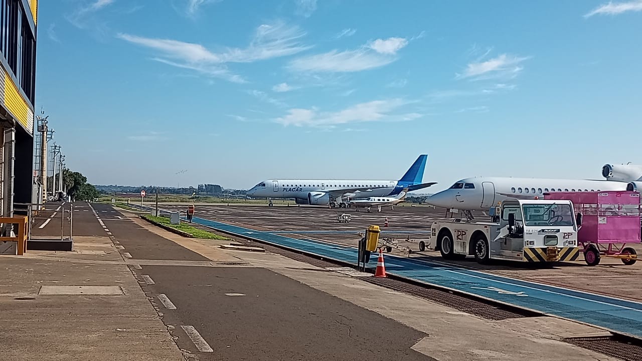 Novo avião do Palmeiras avaliado em R$ 280 milhões chega ao Brasil por Foz do Iguaçu; veja detalhes da aeronave  