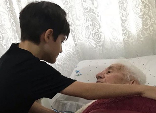 Záion e o avô materno, Manoel Alexandre (Foto: Reprodução/Instagram)
