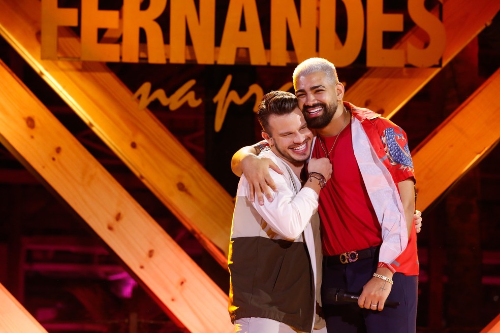 Matheus Fernandes e Dilsinho emplacaram 'Baby Me Atende', 1º single do novo projeto do cantor cearense de 29 anos — Foto: Divulgação/Nara Fassi