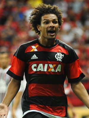 Arão gol Fla-Flu Brasília (Foto: ANDRESSA ANHOLETE - Agência Estado) Arão gol Fla-Flu Brasília (Foto: ANDRESSA ANHOLETE - Agência Estado)