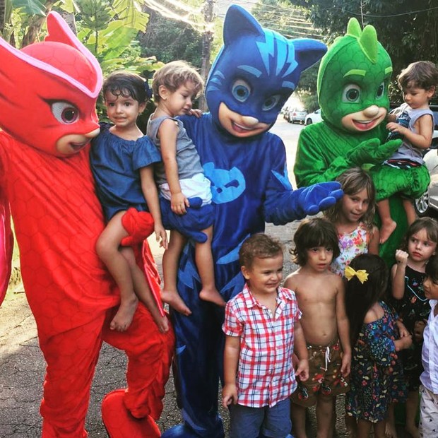 Otto, filho de Sophie Charlotte e Daniel de Oliveira, ganha festa de 3 anos com tema PJ Masks (Foto: Reprodução Instagram)