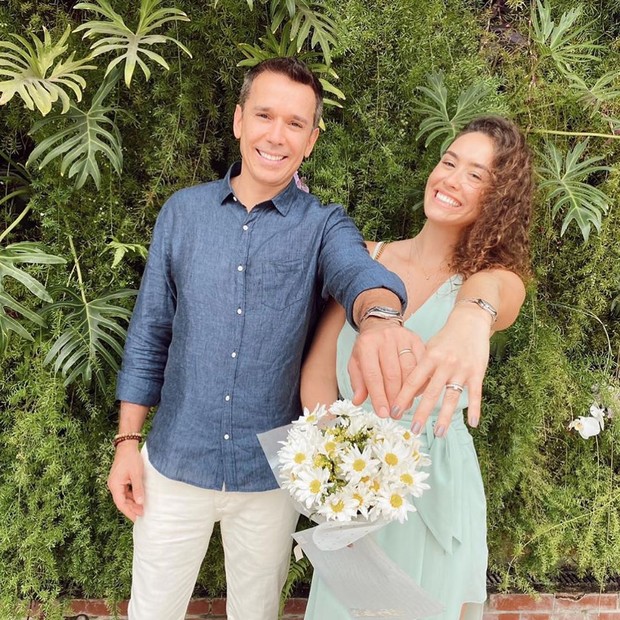 Os noivos Amanda Richter e Felipe Lyra (Foto: Reprodução/Instagram)