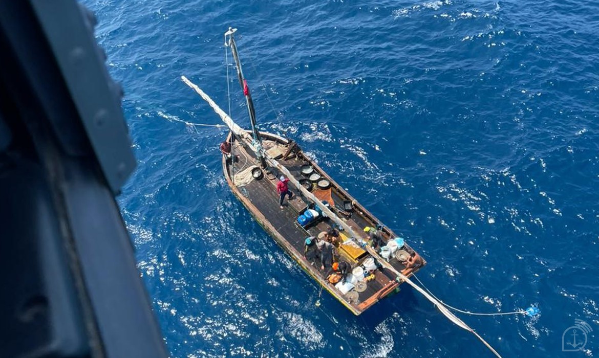 Sete pescadores são resgatados após ficarem seis dias à deriva no litoral do Maranhão