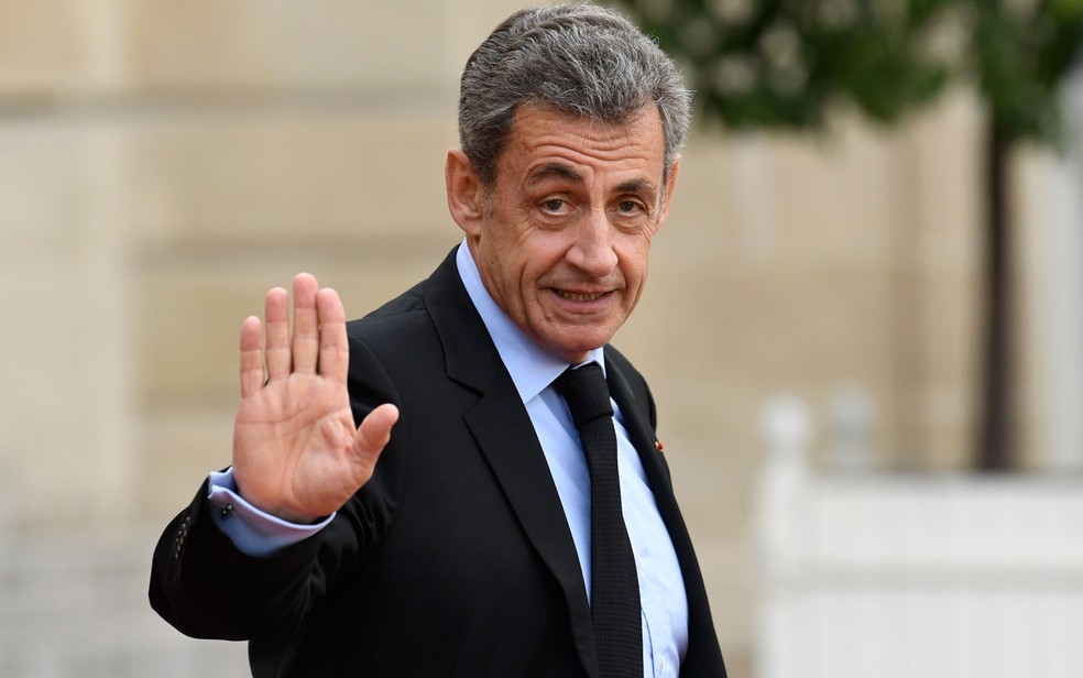 O ex-presidente francês Nicolas Sarkozy, condenado a 3 anos de prisão por corrupção e tráfico de influência — Foto: Bertrand Guay/AFP
