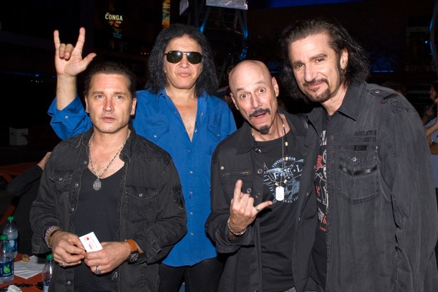 Eric Singer, Gene Simmons, Bob Kulick e Bruce Kulick, integrantes do Kiss (Foto: Getty Images)