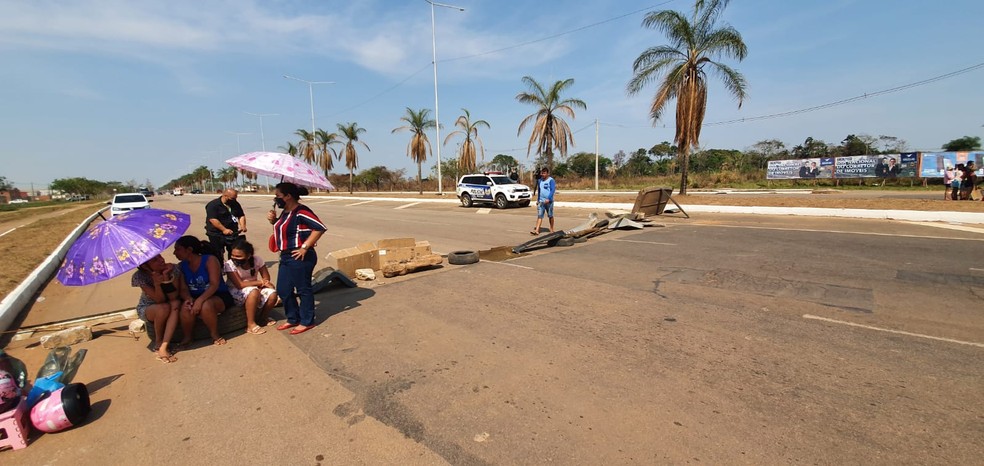 Amadeu Barbosa foi fechada nesta terça-feira (24) — Foto: Andryo Amaral/Rede Amazônica Acre 