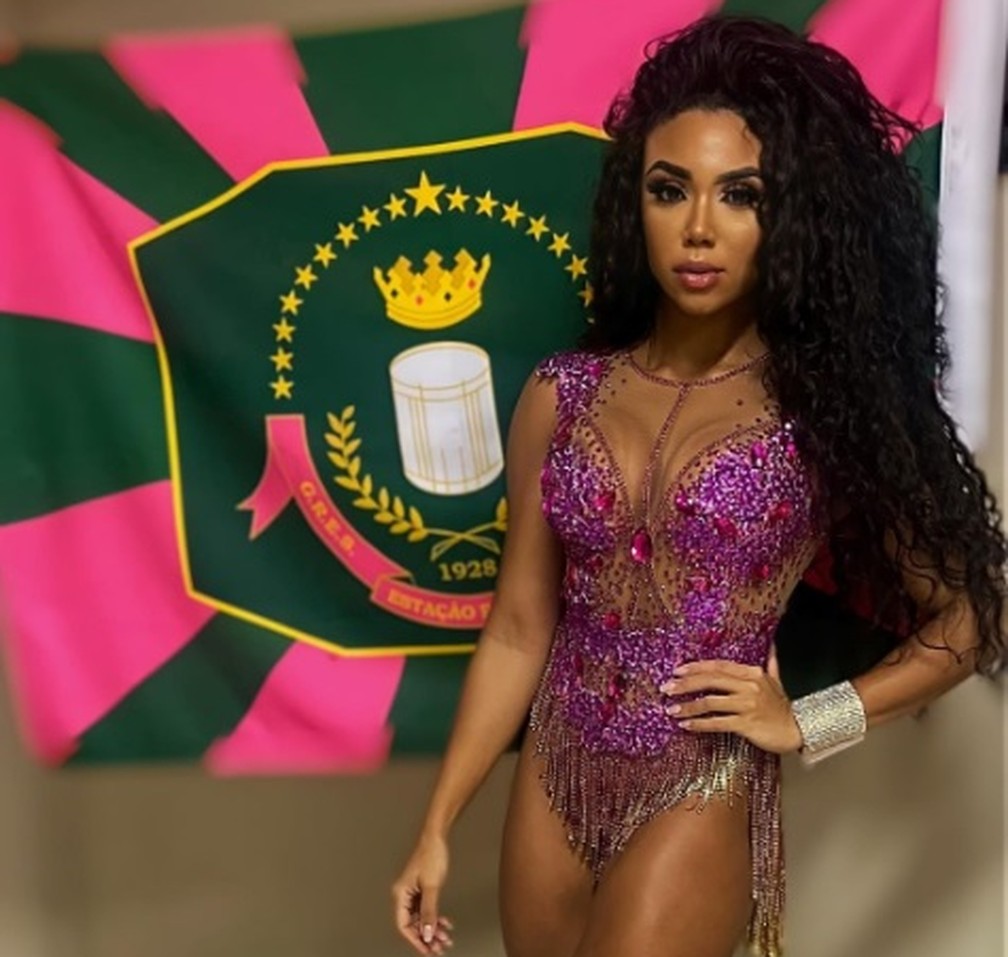 Evelyn Bastos, rainha de bateria da Mangueira — Foto: Reprodução / rede social