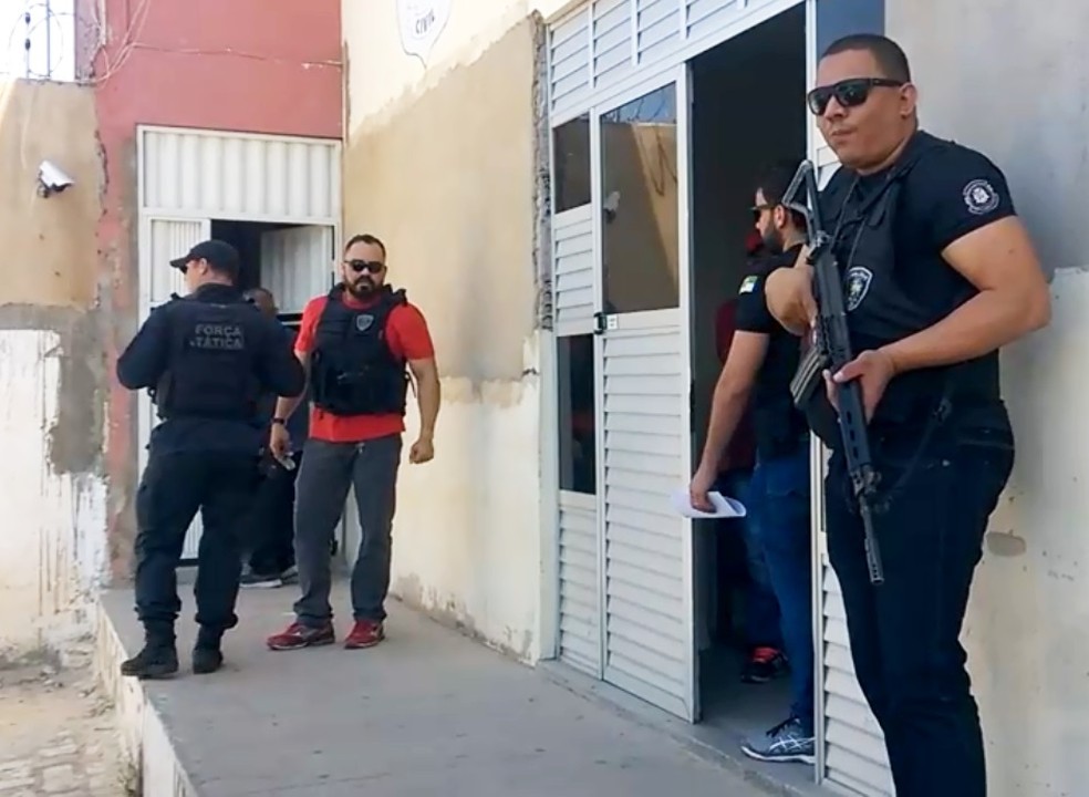 Policiais civis e militares participaram da operação  — Foto: Polícia Civil do RN/Divulgação