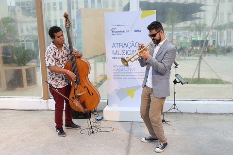 Atrações musicais diárias também acontecem no Veste Rio   