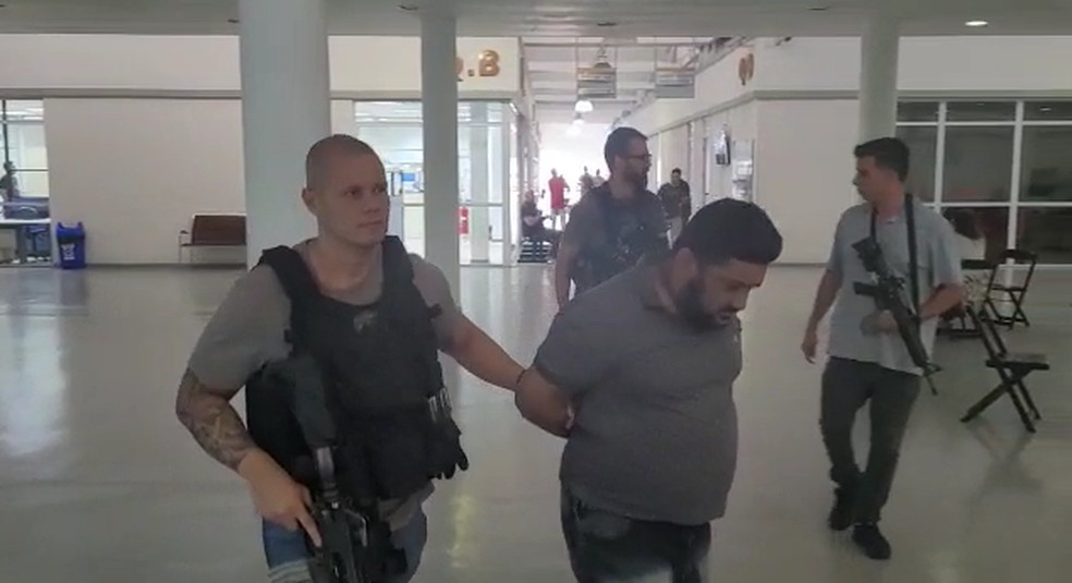 Traficante do Ceará foi preso quando tentava se refugiar em comunidade do Rio de Janeiro. — Foto: Reprodução