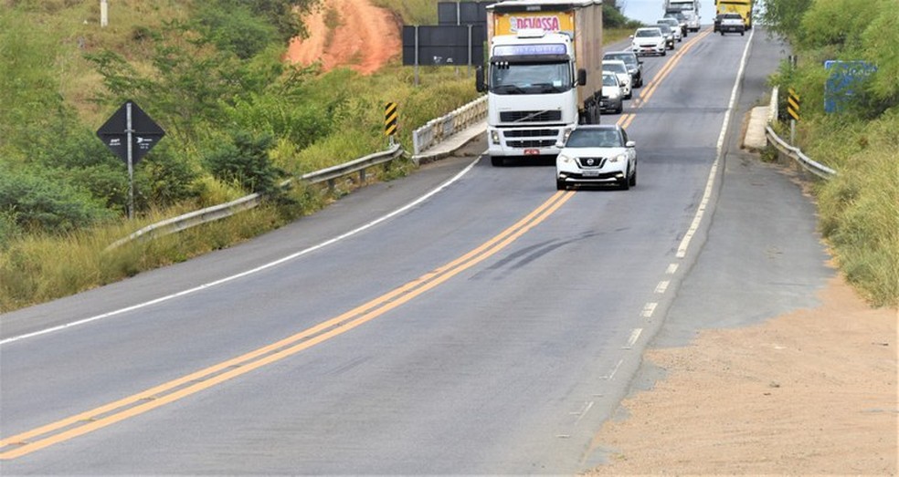 PRF na Bahia flagra cerca de 99 ultrapassagens proibidas por dia  — Foto: Divulgação/Ascom-PRF