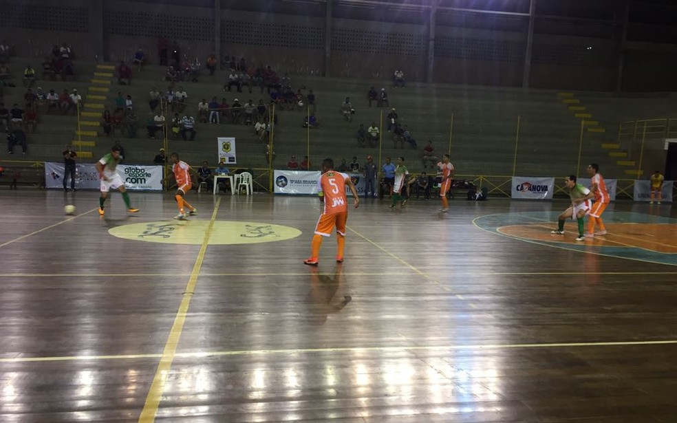Equipe de Palmares venceu a partida com tranquilidade (Foto: Mavian Barbosa / GloboEsporte.com)