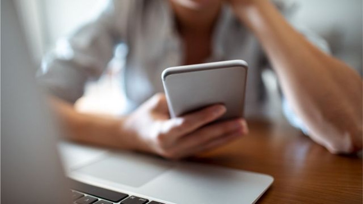 Como fazer cópia do que você tem de mais importante no celular |  Tecnologia