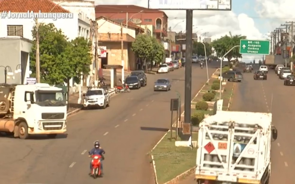 Comércio de Itapaci deve fechar durante lockdown decretada pela prefeitura, Goiás — Foto: Reprodução/TV Anhanguera