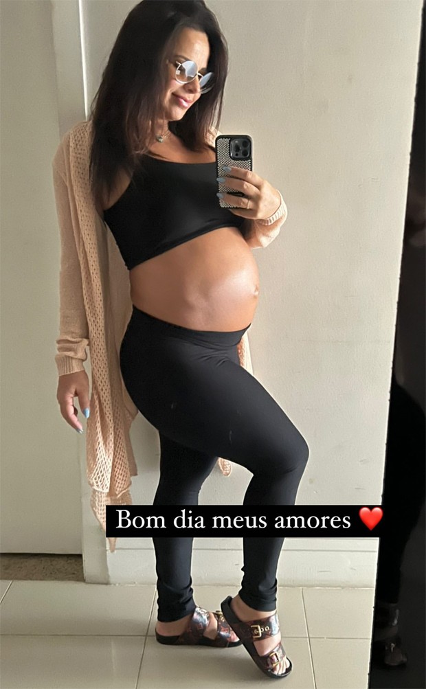 Viviane Araújo está na reta final da primeira gravidez (Foto: Reprodução / Instagram)