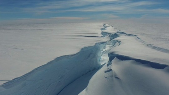Iceberg do tamanho da cidade de São Paulo se desprende da Antártica