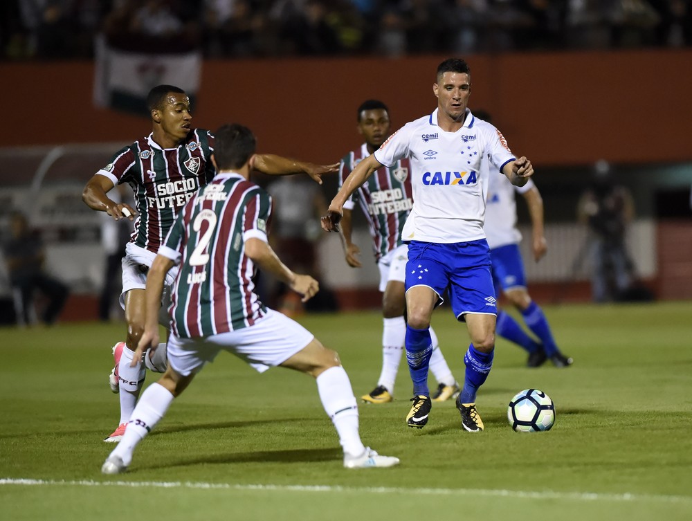 Thiago Neves, Sassá e Diogo Barbosa são os destaques do Cruzeiro