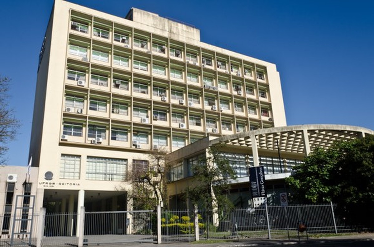 UFRGS confirma vestibular presencial em 12 e 13 de fevereiro | Rio ...
