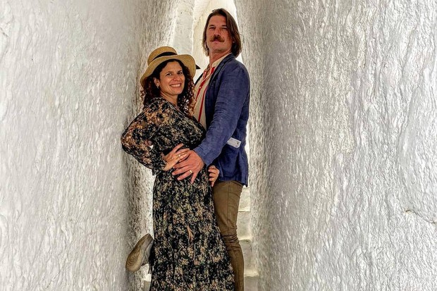 Luka Peros, o Marselha de La Casa de Papel, é casado com a brasileira Paula Feferbaum há dez anos (Foto: Reprodução/Instagram) Luka Peros, o Marselha de La Casa de Papel, é casado com a brasileira Paula Feferbaum há dez anos (Foto: Reprodução/Instagram)