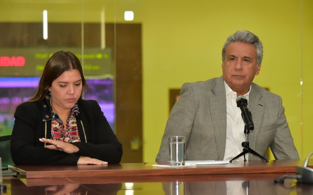 O presidente do Equador, Lenín Moreno, e a vice-presidente, María Alejandra Vicuña, em foto de 13 de abril — Foto: Rodrigo Buendia/AFP