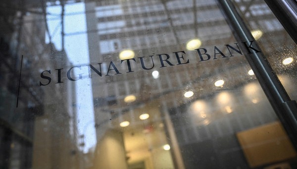 Com mais de 4 mil bancos regionais, crise de confiança pode levar EUA à recessão