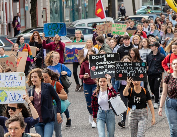 Foto ilustrativa: Protesto contra mudanças climáticas (Foto: Saph Photography do Pexels)