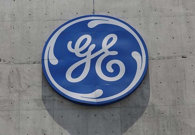 Logo da General Electric (GE) é visto no Centro Global de Operações em San Pedro Garza Garcia, no México (Foto: Daniel Becerril/Reuters)